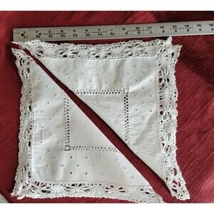 Set of 2 vintage Bobbin Lace trim linen handkerchiefs, bridal wedding hanky